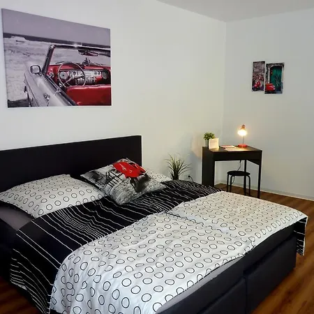City Apartment Ена Экстерьер фото