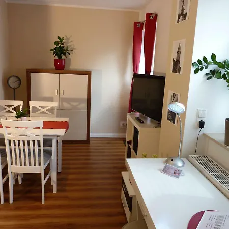 City Apartment Ена Экстерьер фото